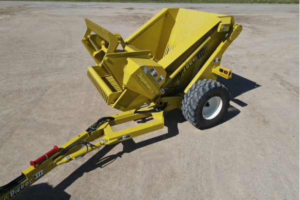 Degelman | Super Picker III | Model SP7800 for sale at White's Farm Supply