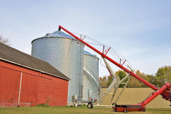 Farm King | BackSaver Auger | Model 1370 for sale at White's Farm Supply