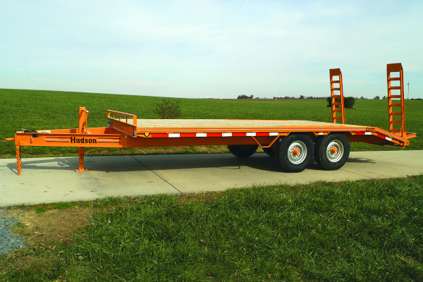 Hudson Brothers | Deckover Equipment Trailers | Model HTMBG - 7 Ton Capacity for sale at White's Farm Supply