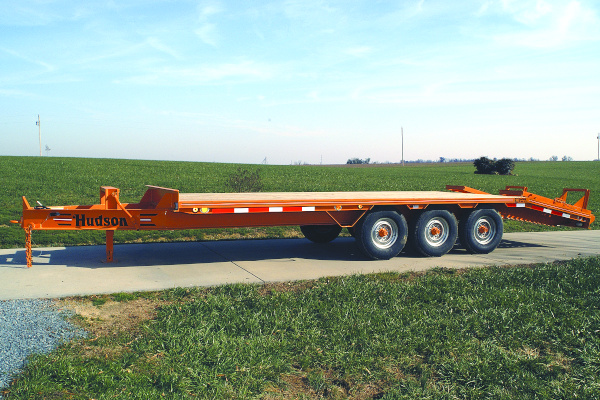 Hudson Brothers | Deckover Equipment Trailers | Model HTR18 - 9 Ton Capacity for sale at White's Farm Supply