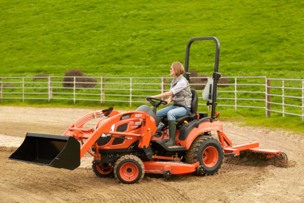 Kioti | Tractors | CS Series for sale at White's Farm Supply