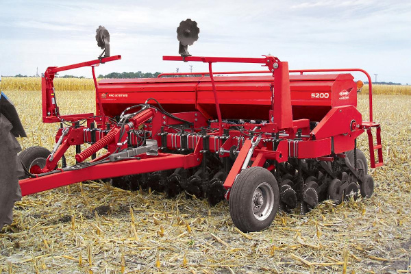 Kuhn | 5200 Grain Drill | Model 5200-15 3-Point Mounted for sale at White's Farm Supply