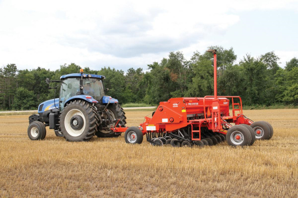 Kuhn 5200-30 Pull-Type Folding for sale at White's Farm Supply