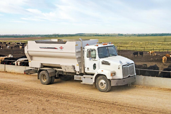 Kuhn BTC 155 - DELIVERY BOX TRUCK for sale at White's Farm Supply