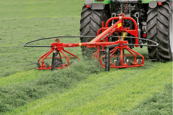 Kuhn Haybob 300 Tedder/Rake for sale at White's Farm Supply