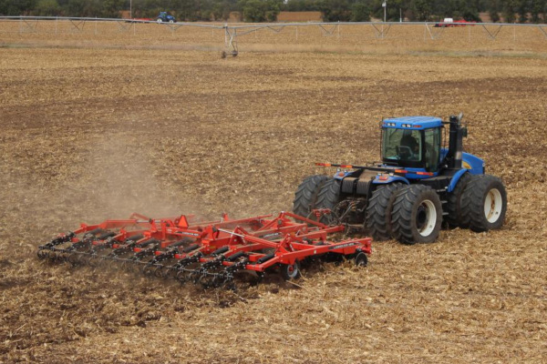 Kuhn LANDSAVER 4810-11 for sale at White's Farm Supply