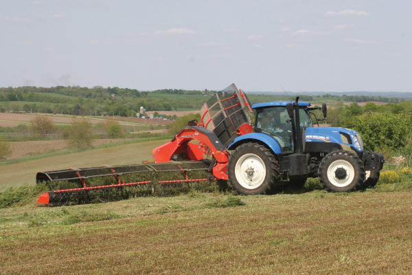 Kuhn | Hay and Forage Tools | Mergers for sale at White's Farm Supply