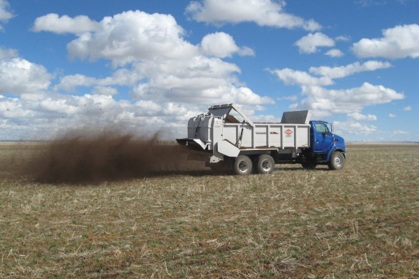 Kuhn | PSC 100 Series | Model PSC 171 TRUCK Horizontal/Vertical/Spinner for sale at White's Farm Supply