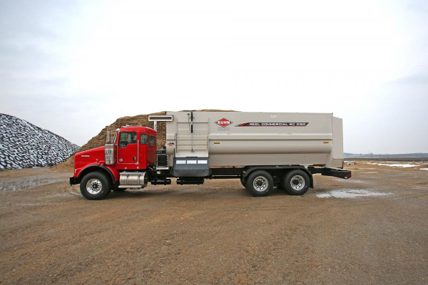 Kuhn RC 3120 Truck for sale at White's Farm Supply