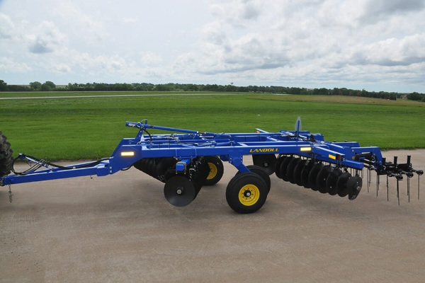 Landoll | 6211 Tandem Disc Harrow – Non-Folding Models | Model 6211-12 for sale at White's Farm Supply