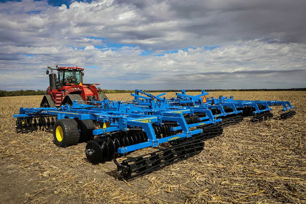 Landoll | 7500 VT Plus Adjustable | Model 7550-40 for sale at White's Farm Supply