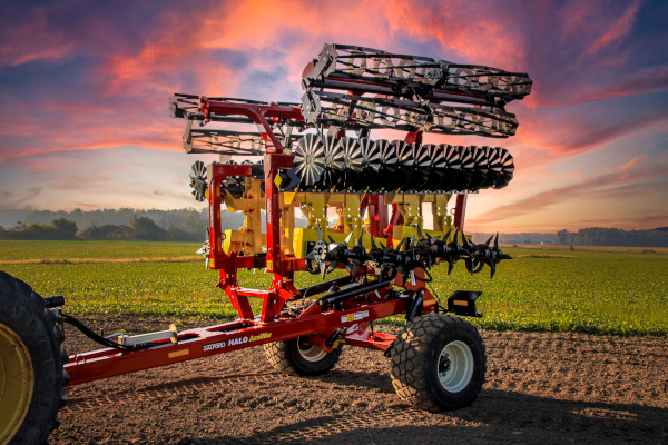 Salford Group | Agricultural Aeration | Model HALO AerWay for sale at White's Farm Supply