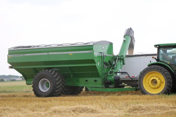 Unverferth | 20 Series Dual-Auger | Model 1320 for sale at White's Farm Supply