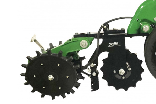 Yetter | 2968 Single Fertilizer Opener | Model 2968-020B for sale at White's Farm Supply