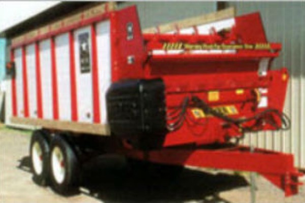 Meyer Farm | Forage Wagons | Feeder Box 3000 for sale at White's Farm Supply