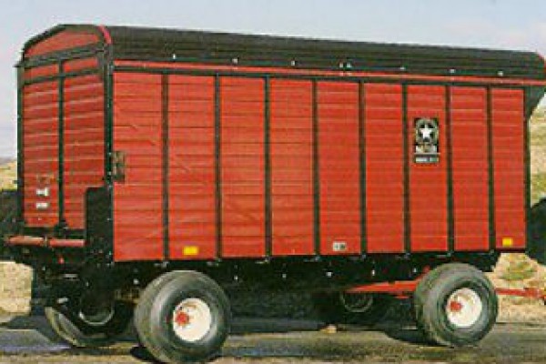 Meyer Farm | Forage Wagons | Rear Unload 3100/4100 for sale at White's Farm Supply